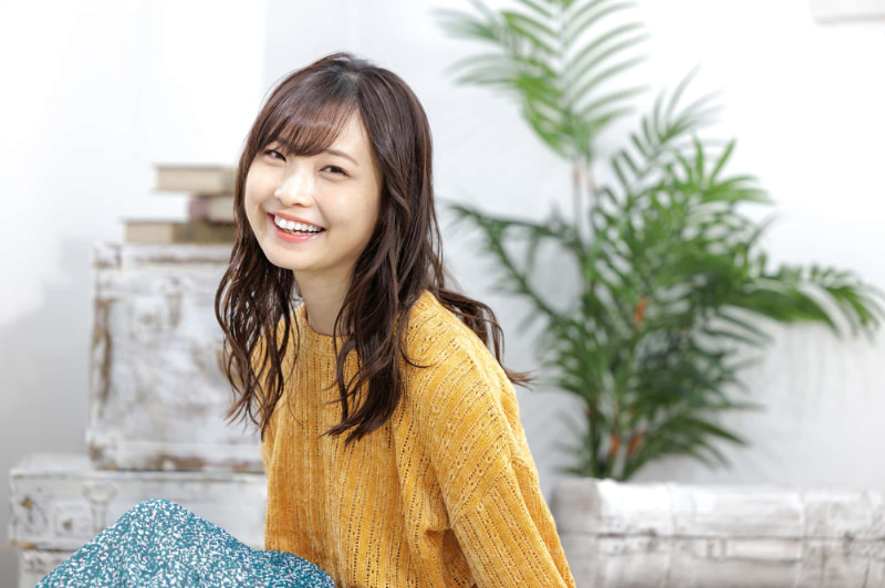 口内炎を治療して笑顔の女性