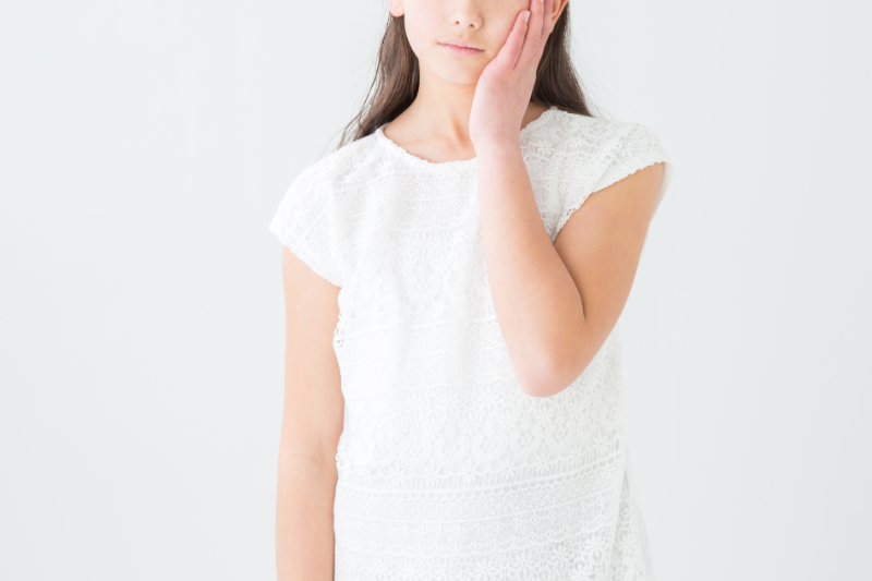 受け口について悩む子ども