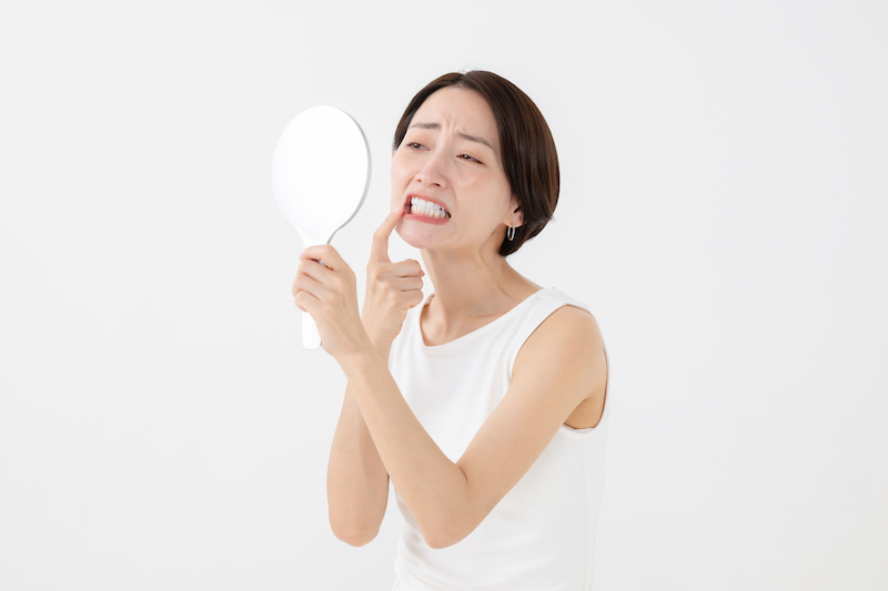 口腔ケアを怠った人