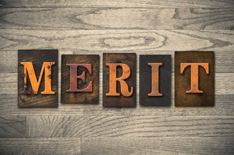 小児矯正の1期治療を受けるメリットを示す文字